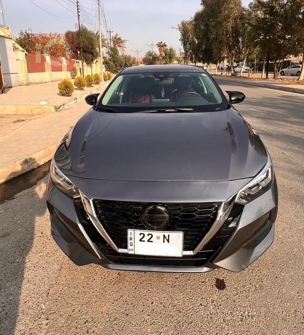 نیسان سێنترا